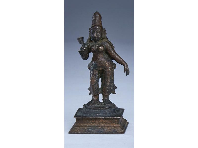 STATUETTE de lakshmi en tribhanga, en bronze...