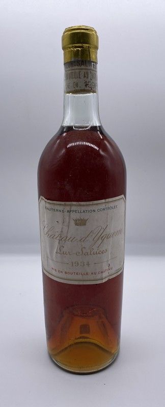 1 Blle CH. YQUEM Sauternes 1934.