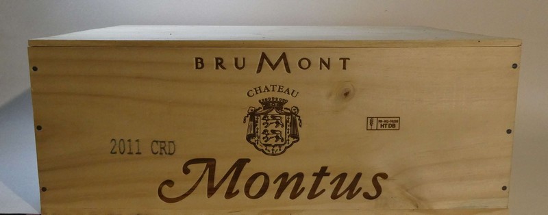 12 Blles CH. Montus. Madiran 2011.