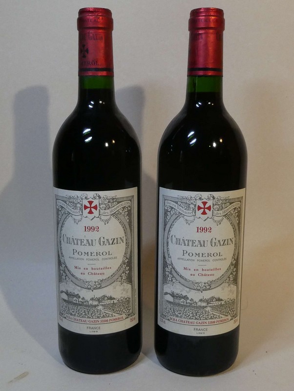 2 Blles CH. Gazin Pomerol. Pomerol 1992.