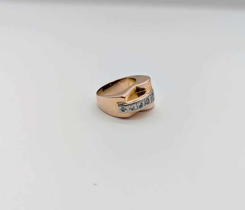 BAGUE de petit doigt type Tank, en or (750)...