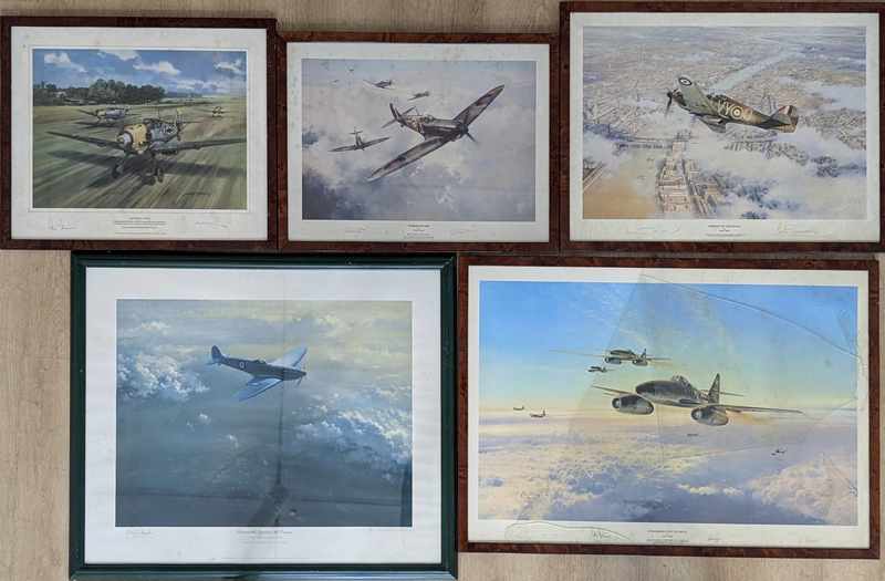 [AVIATION MILITAIRE] SUITE DE CINQ REPRODUCTIONS...