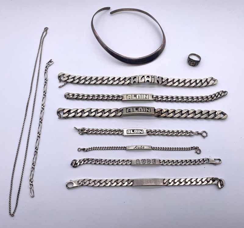 ENSEMBLE DE BIJOUX en argent (800), dont...